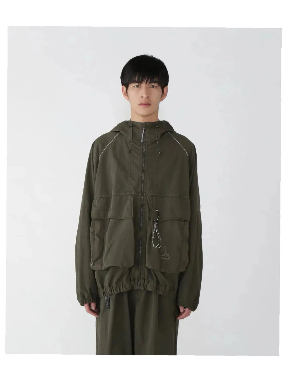 

Spring New Men Outdoor Nylon Jacket Windproof Water Resistant Lightweight Functional Hiking Outerwear Coat