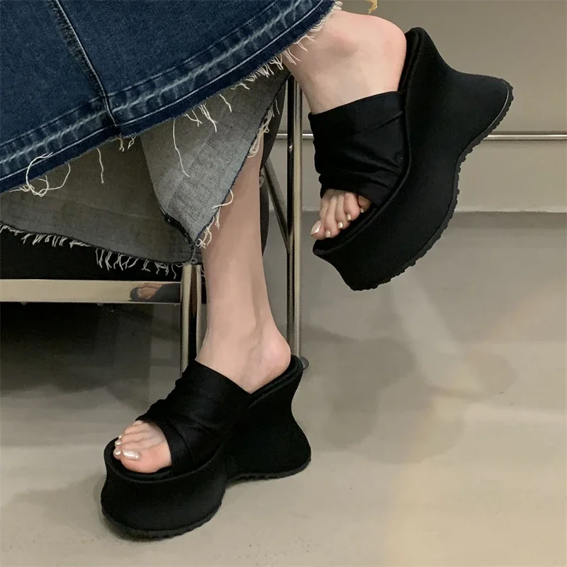 

Eilyken Fashion Pleated Leopard Print Platform Wedges Women's Slippers Design Style Open Toe High Heels Party Summer Shoes