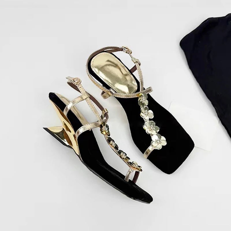 Designer Luxus Sommer Open-Toe Damensandalen Elegante Pailletten-Blumen-Pumps Damen Outdoor Keilabsatz Gladiator-Sandalen