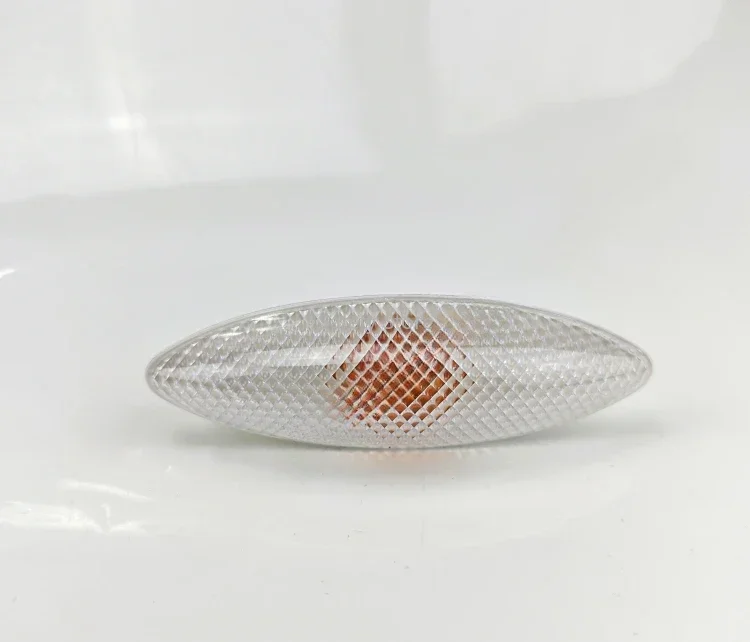 

1PC Suitable for 02-11 FAW Vizi Leaf Plate Light Turn Signal Light Shell Side Light Assembly