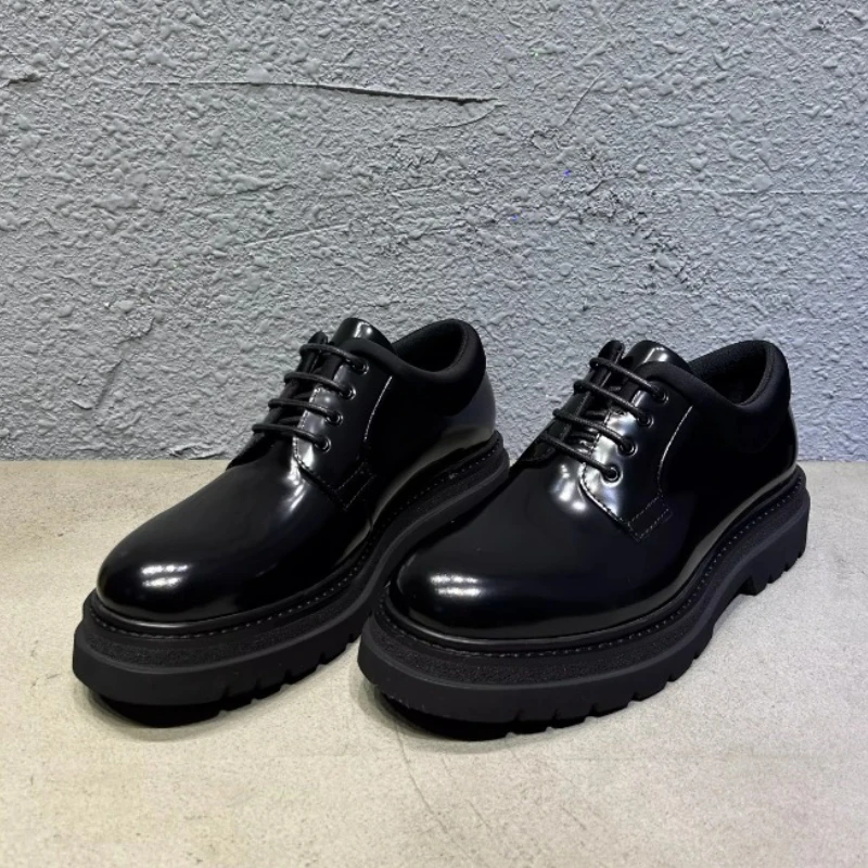 

British Style New Men Business Shoes Genuine Leather Bright Thick Sole Lace Up High End Light Luxury Comfortable Derby Shoes