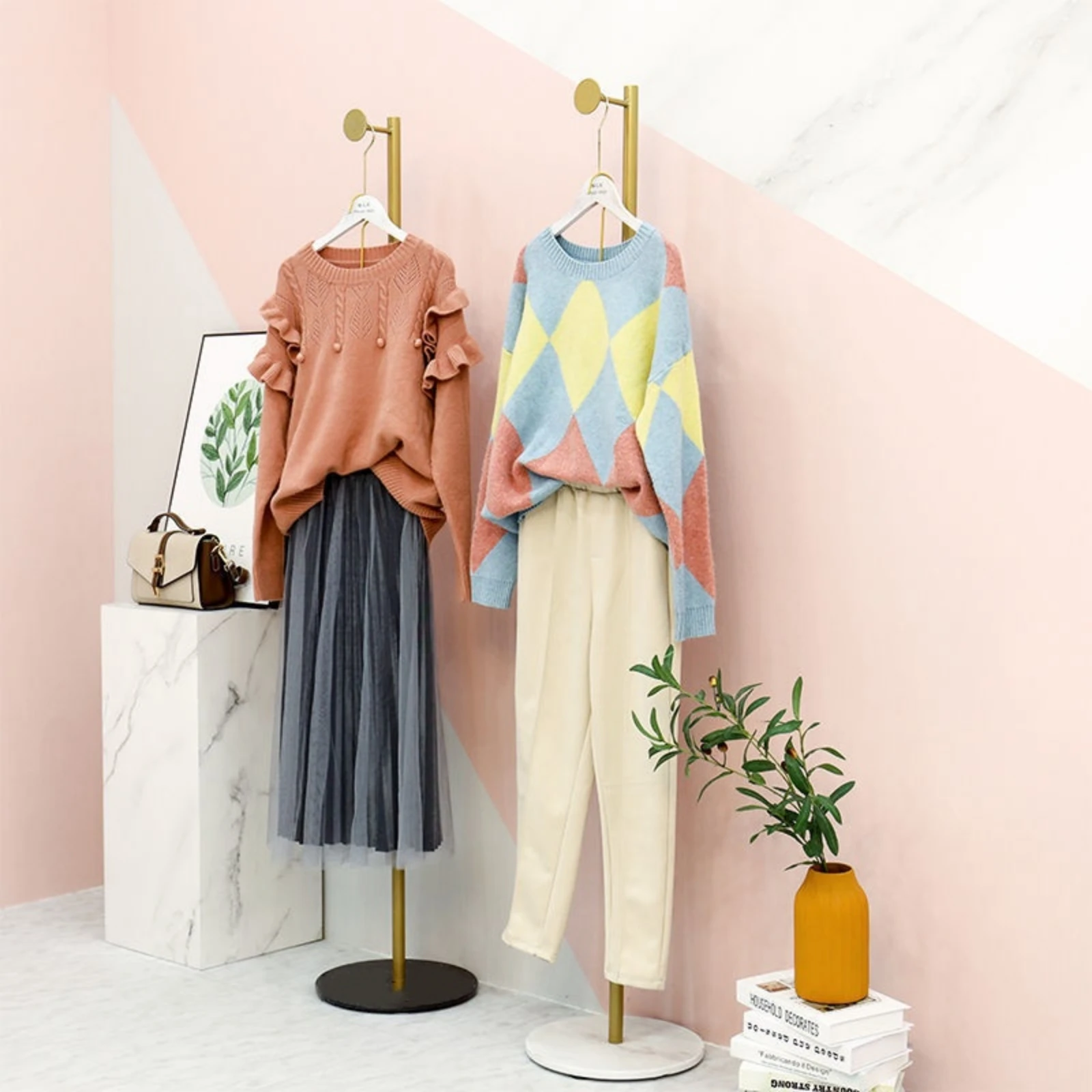 1Pc Clothes Hanger, Floor Standing Single Rod Main Bedroom Hanger, Floor Clothes Hanger Modern Coat Rack, Home Clothes Rack 