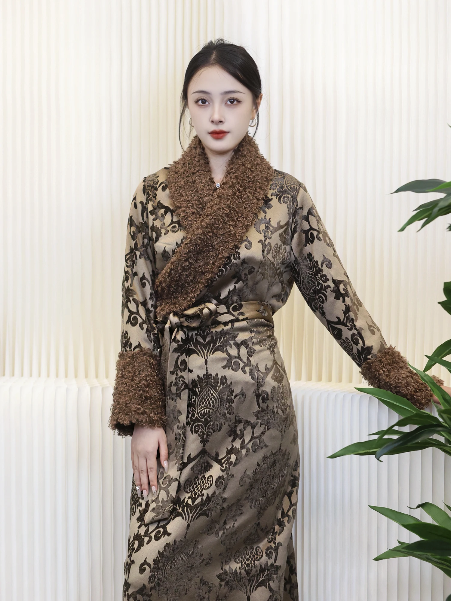 Clothing Women's Autumn and Winter Thickened Coat Long Dress Daily Fleece-Lined Chinese robe