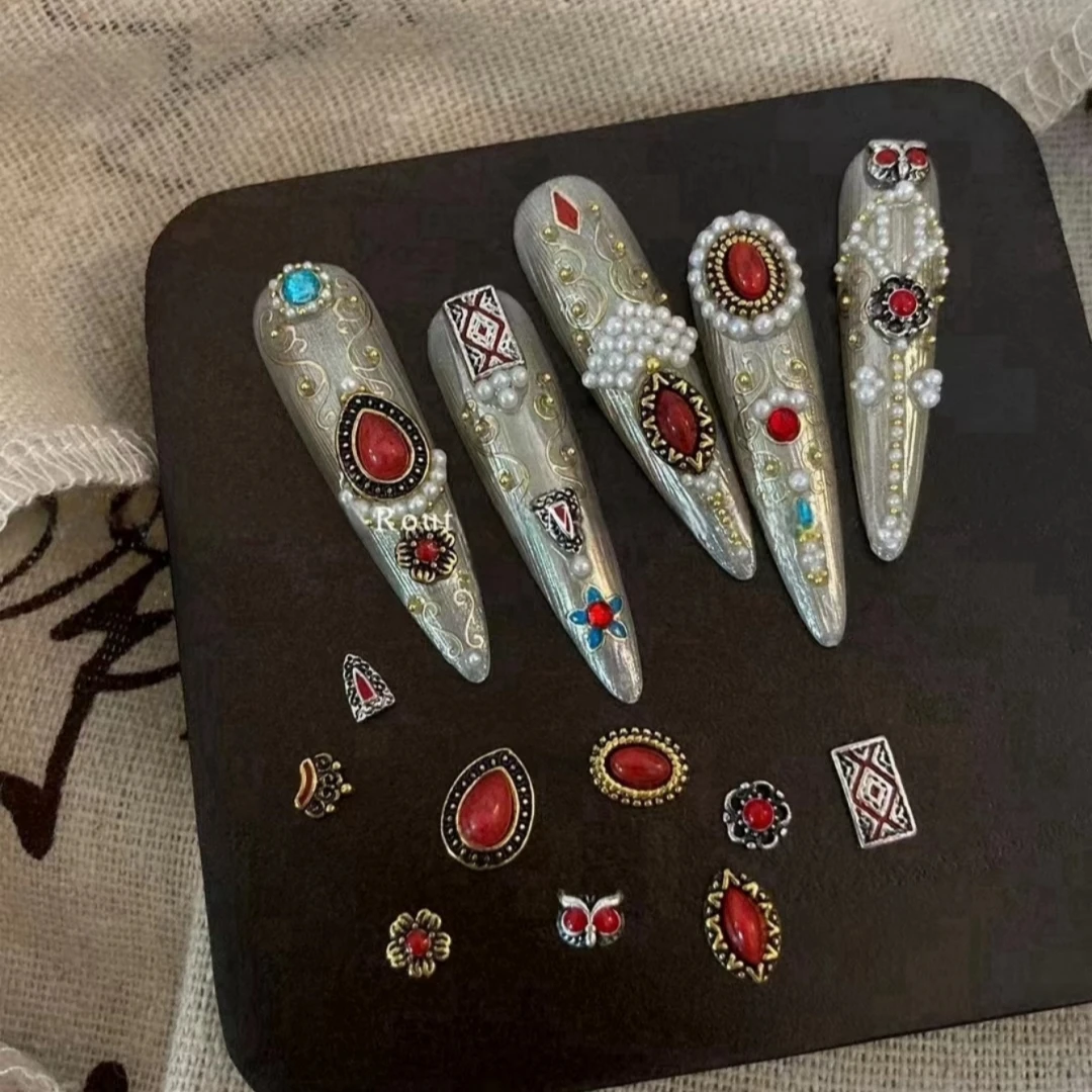 

Mixed Set 5pcs/30pcs/50pcs New Style Nail Art Bucilla Series Vintage Court Ethnic Trendy Flat Bottom Jewelry Diamond Decorations