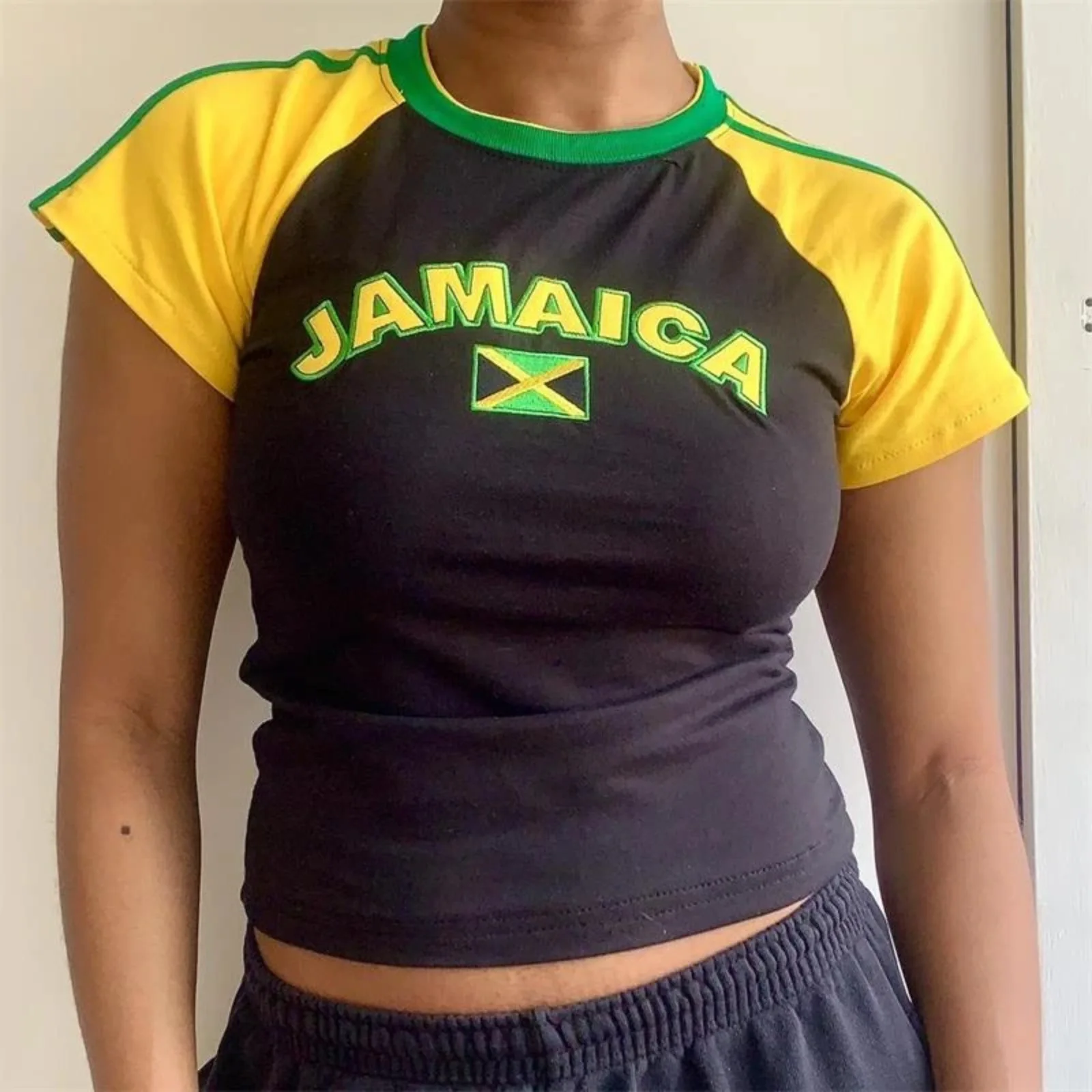 Camiseta de verano para mujer, ropa de calle informal, Top corto con estampado de Jamaica, Camiseta ajustada de manga corta Grunge, ropa de calle Sexy, Y2k