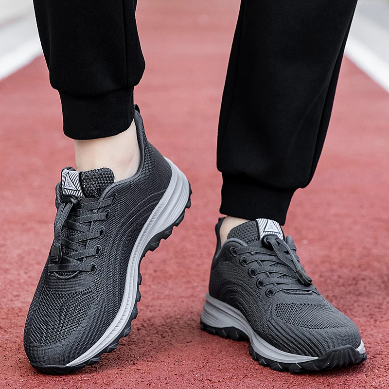 

New model men's anti-slip flat-bottom soft-soled lightweight comfortable breathable sports shoes, walking shoes, running shoes