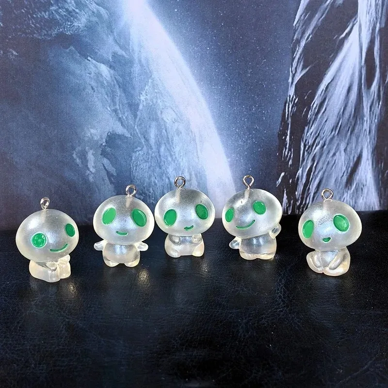 7Pcs Glow In The Dark Alien Resin Charms, Noctilucent Cartoon Alien Pendants for Necklace Keychain DIY, Party Gift Accessories view 6