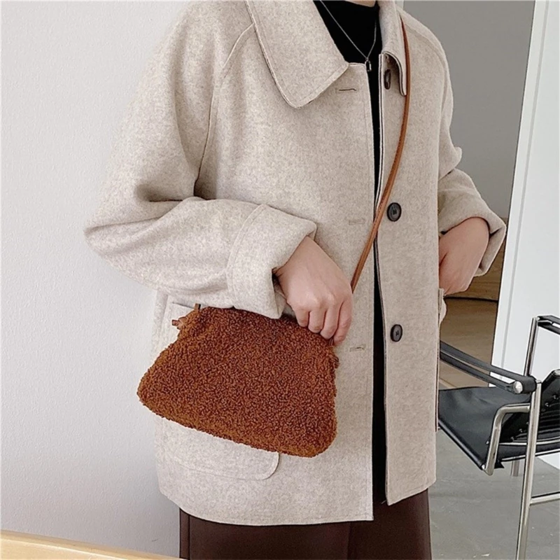 Women Y2K Furry Plush Crossbody Bag Autumn Winter Warm Lambswool Shoulder Bag Casual Fuzzy Handbag for Shopping Dating Office