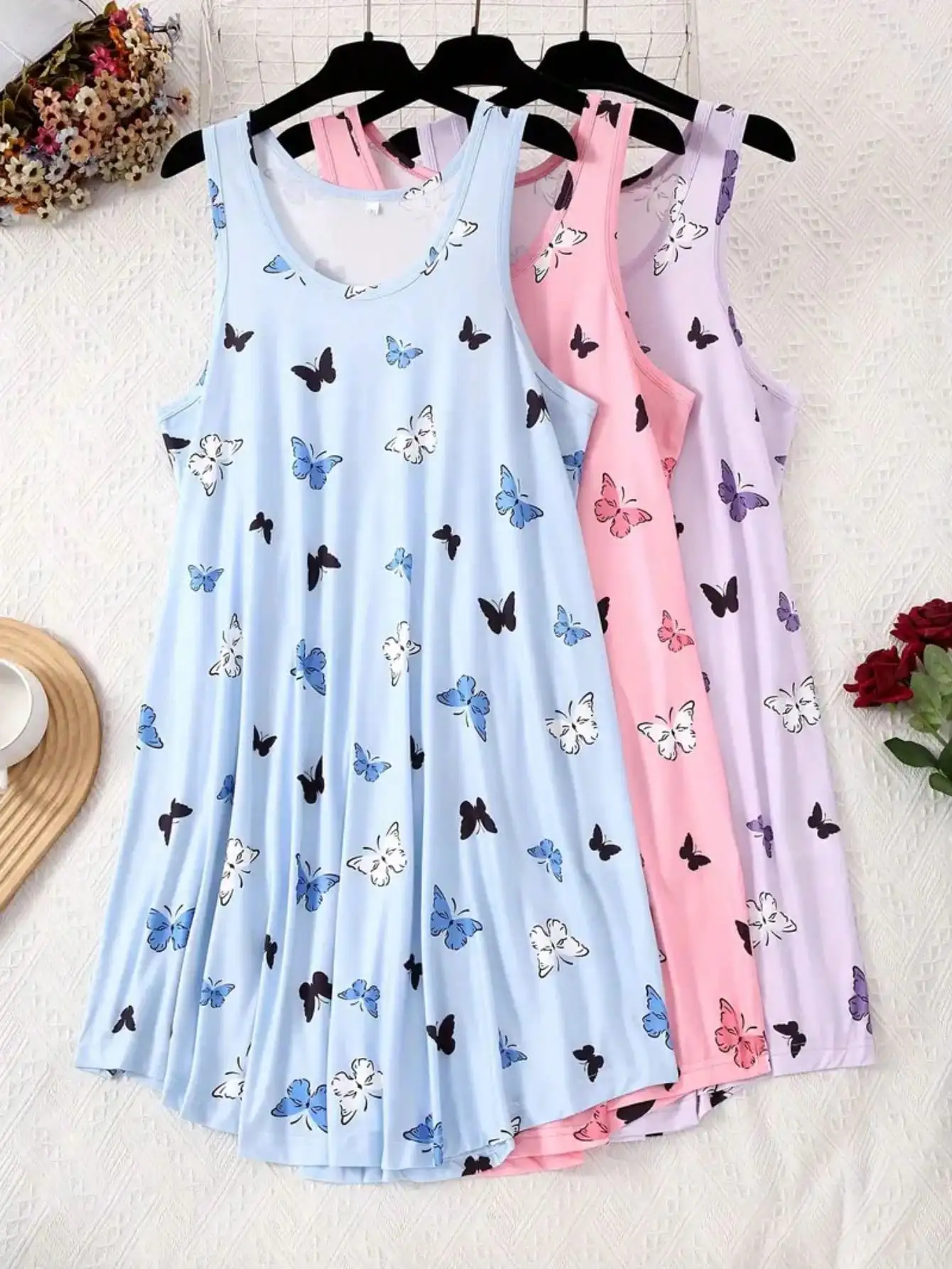 

3-Pack Women's Sleeveless Butterfly Print Nightdress Set, Soft & Comfortable for Lounging