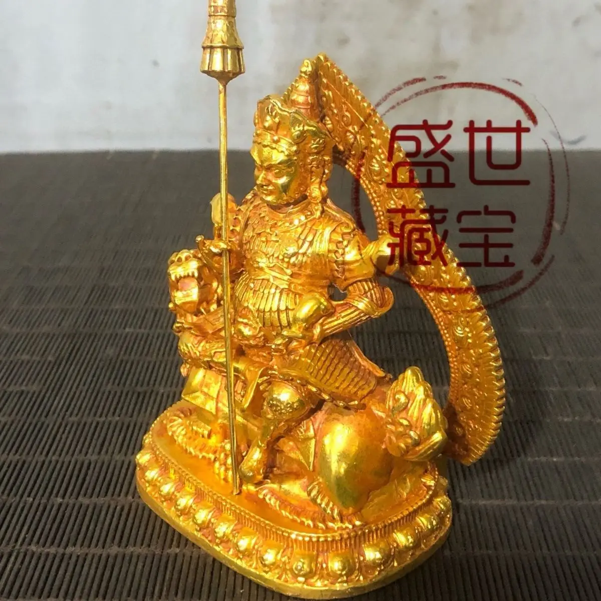 Gilt Vaishravana With Backplate Tibetan Wealth Deity Ornament Decoration Tea Pet Figurines Desk Decor Accessories