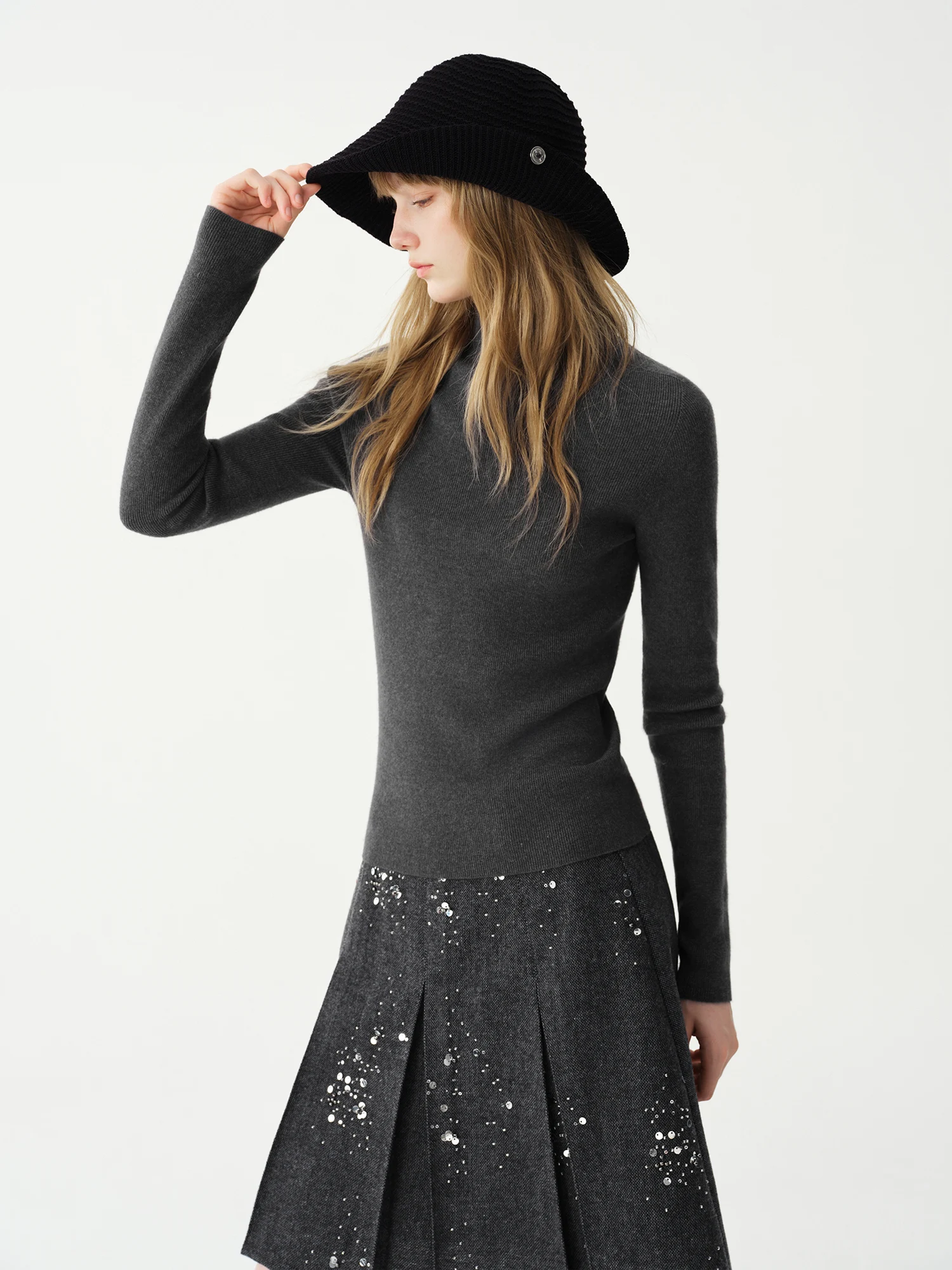 FSLE Autumn Winter Women's Seamless Mock Neck Long Sleeve Knit Pullover Minimalism Base Layer Thermal Underwear Top New Arrival