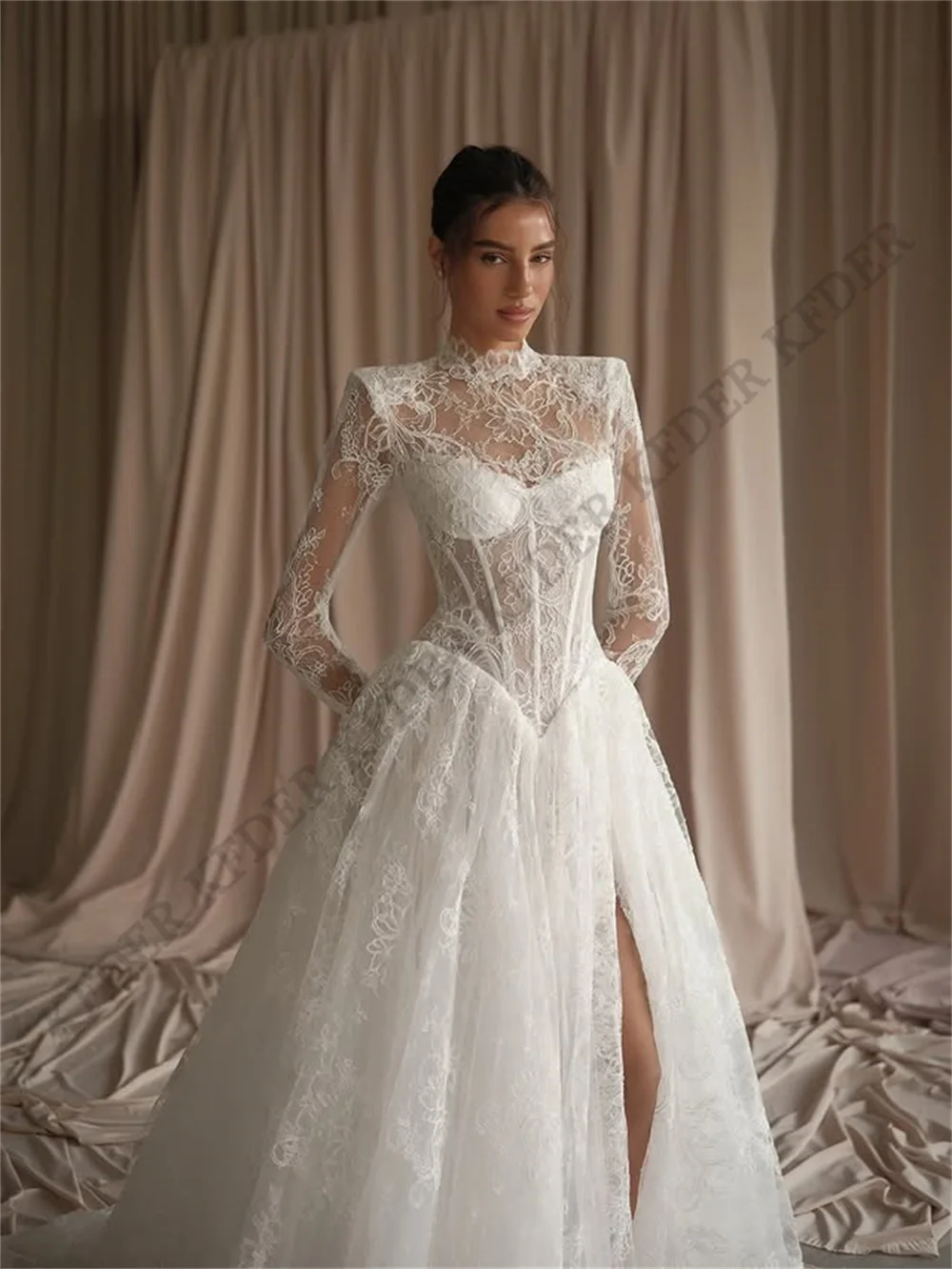 Customized High Neck Lace Wedding Dress Side Slit Full Sleeves vestidos de noche A Line robe de mariée 2026