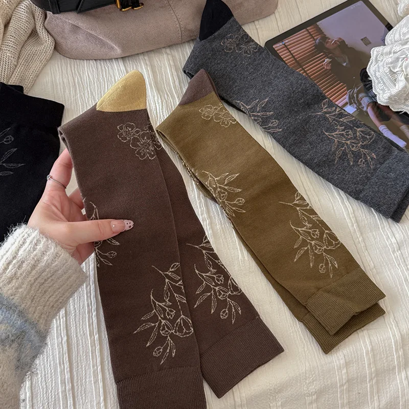 1 Pairs Women Stockings Coffee Colored Pile Socks Spring And Autumn Style Mid Tube Socks Women Japanese Fashion Knee Socks