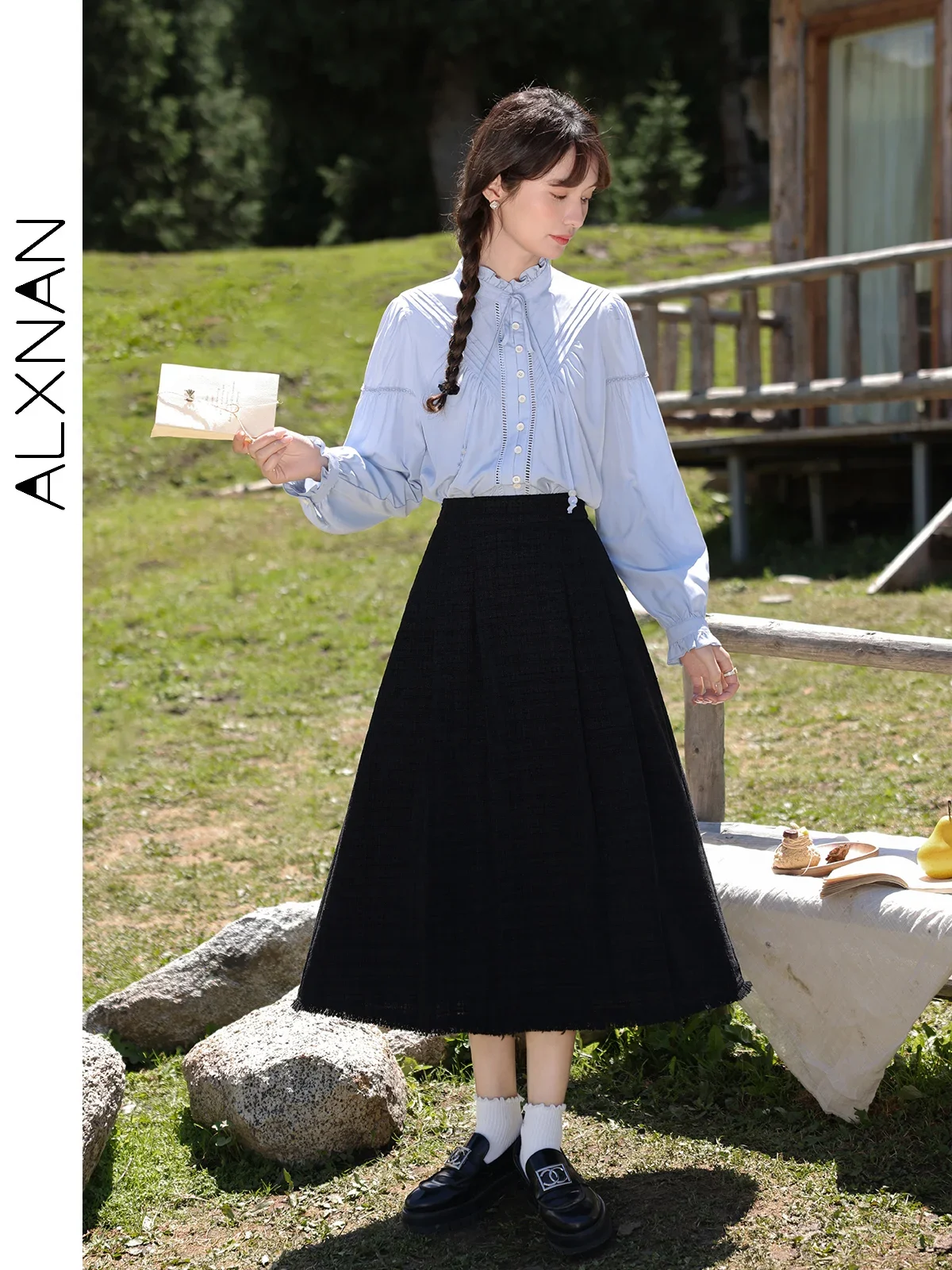 ALXNAN Women's Tweed Skirt 2024 Autumn Winter Trendy A-line Tassel Hem Pleated Midi Skirt Lady Bottoms Sold Separately L39537BSQ