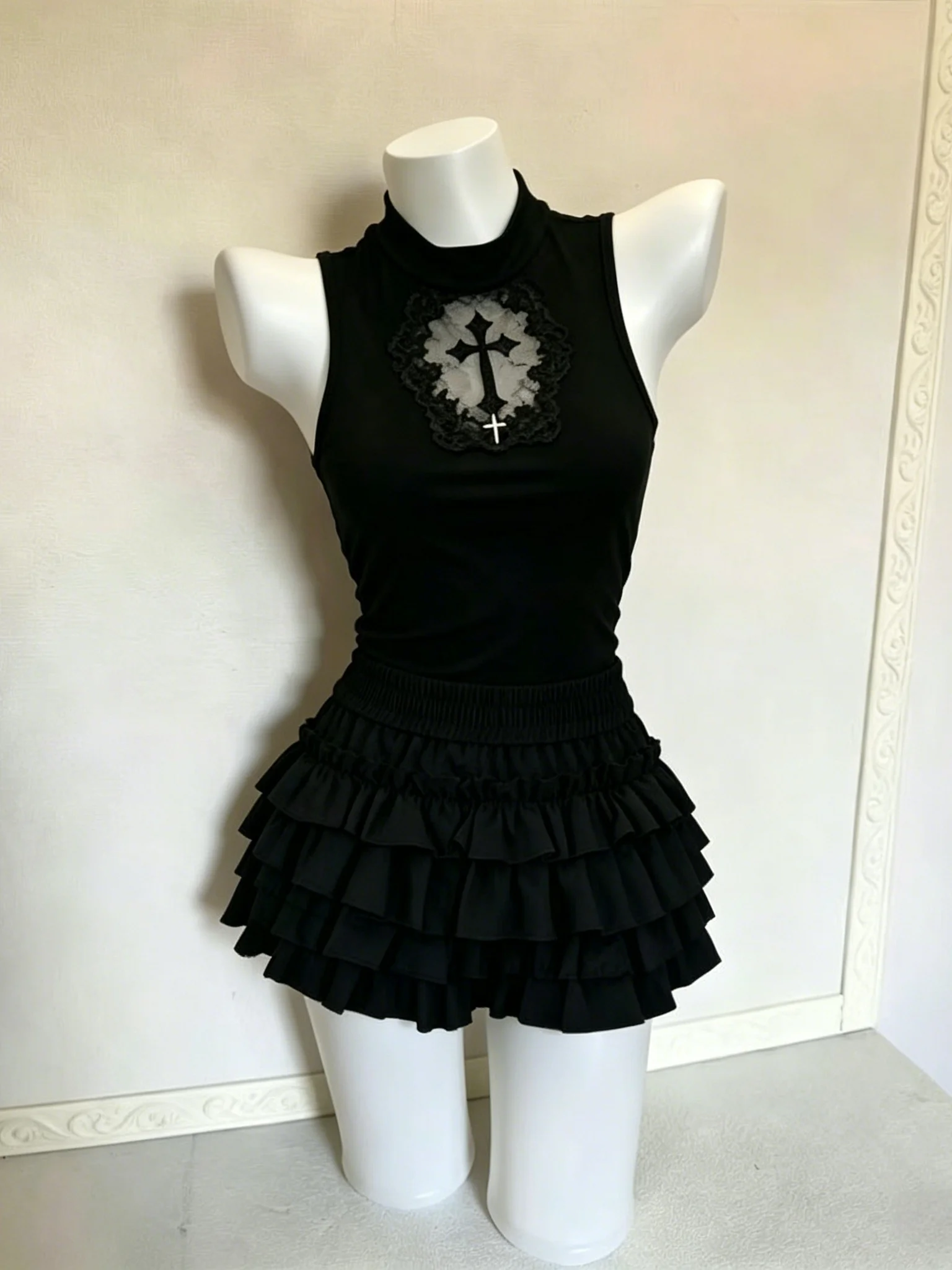 Gothic Style Cross Hollow Black Vest Women Cool Sexy Puffy A-Line High Waist Cake Skirt Set Slimming Short Length Casual Wear