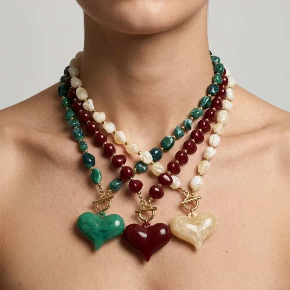 New Boho Resin Beaded Toggle Clasp Chic Chunky Heart Pendant Green/Red/Cream Apricot Color Women Jewelry Gift