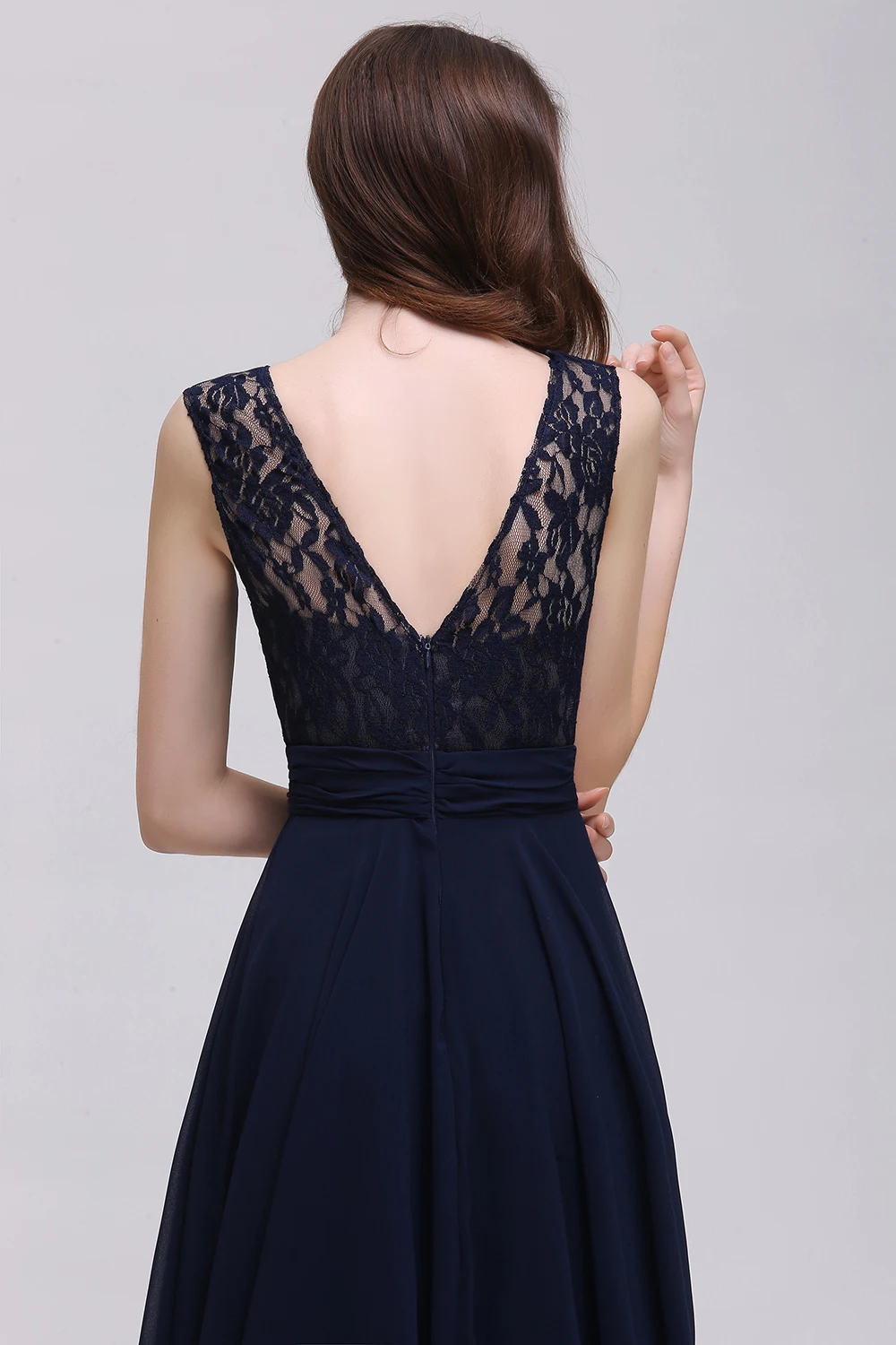 Navy Blue Lace Bridesmaid Dresses For Women With Sexy V Back Long Cheap Wedding Formal Evening Party Prom Gowns Robe De Soiree