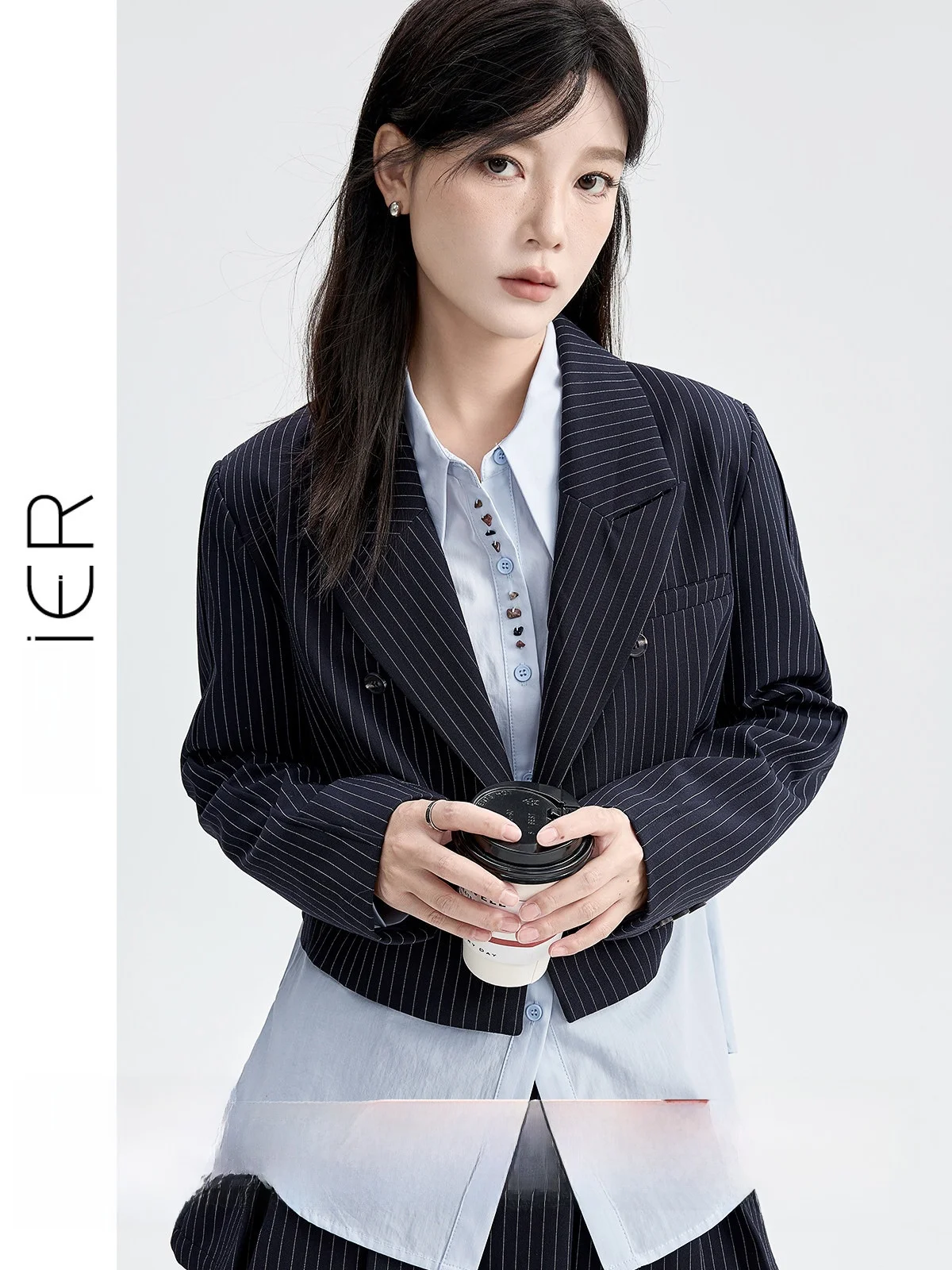 

Guier Women's Striped Suit Jaet Casual Sle Loose Slimming High-End Leisure West Coat ort Length Double Breasted