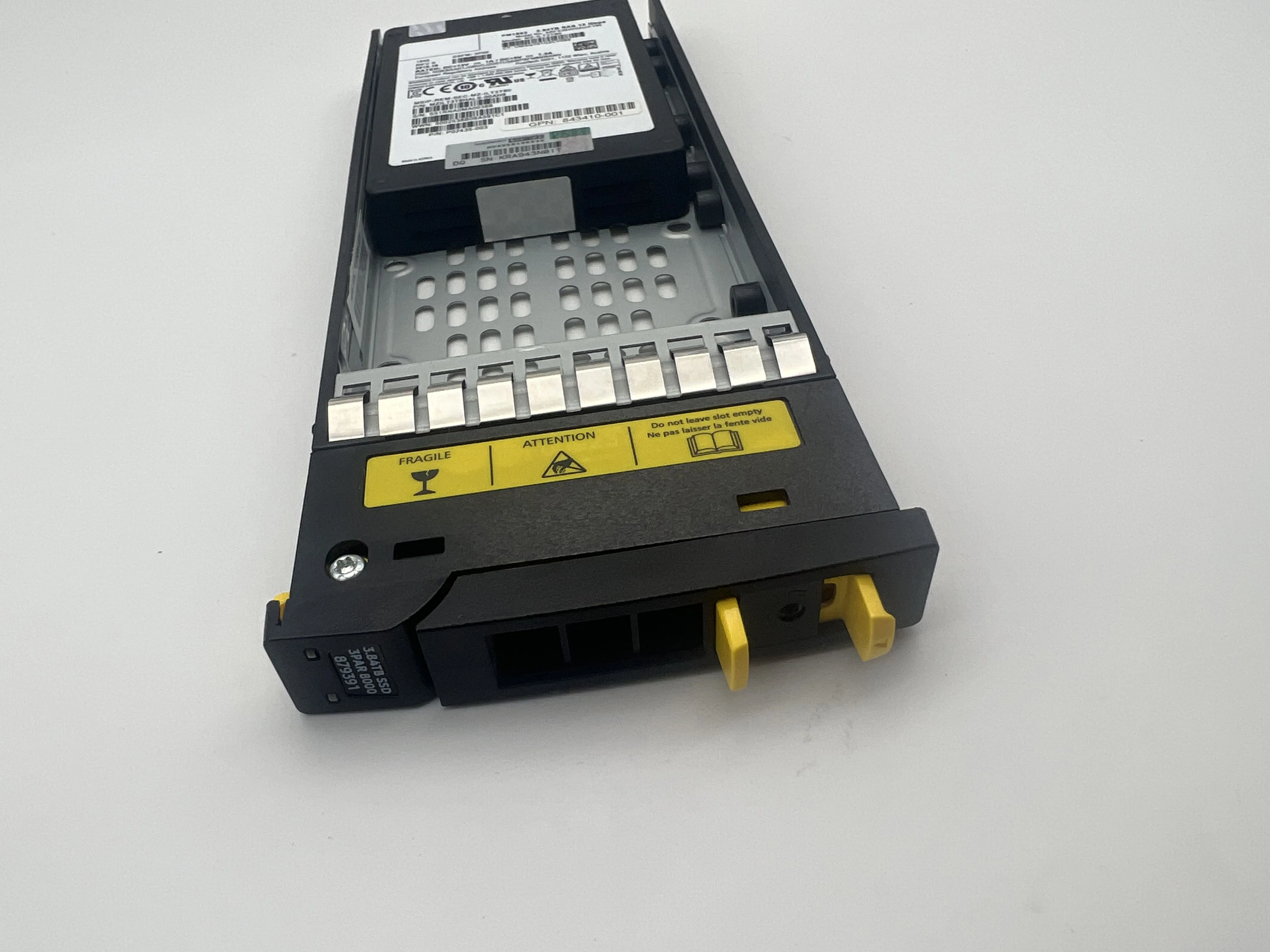 843410-001 3.84Tb Cmlc Sas (Fips 140-2) Unidade de estado sólido interna (Ssd) de 2,5 polegadas com software para 3Par Storeserv 20000