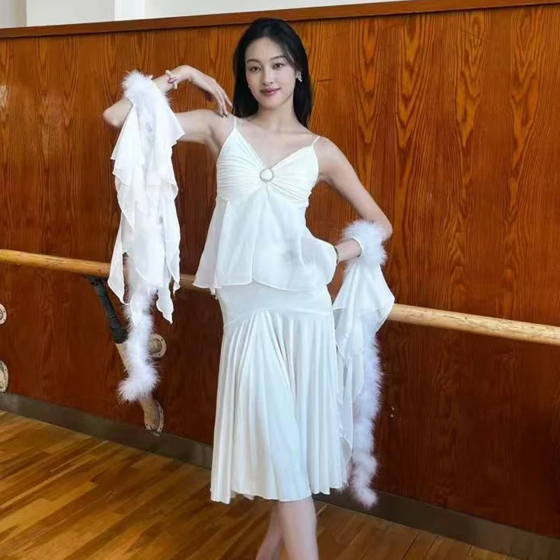 

Белый современный танцевальный тренировочный костюм для взрослых, костюм для соревнований по латинским дога, женская одежда для самбы, бальных танцев, SL14566