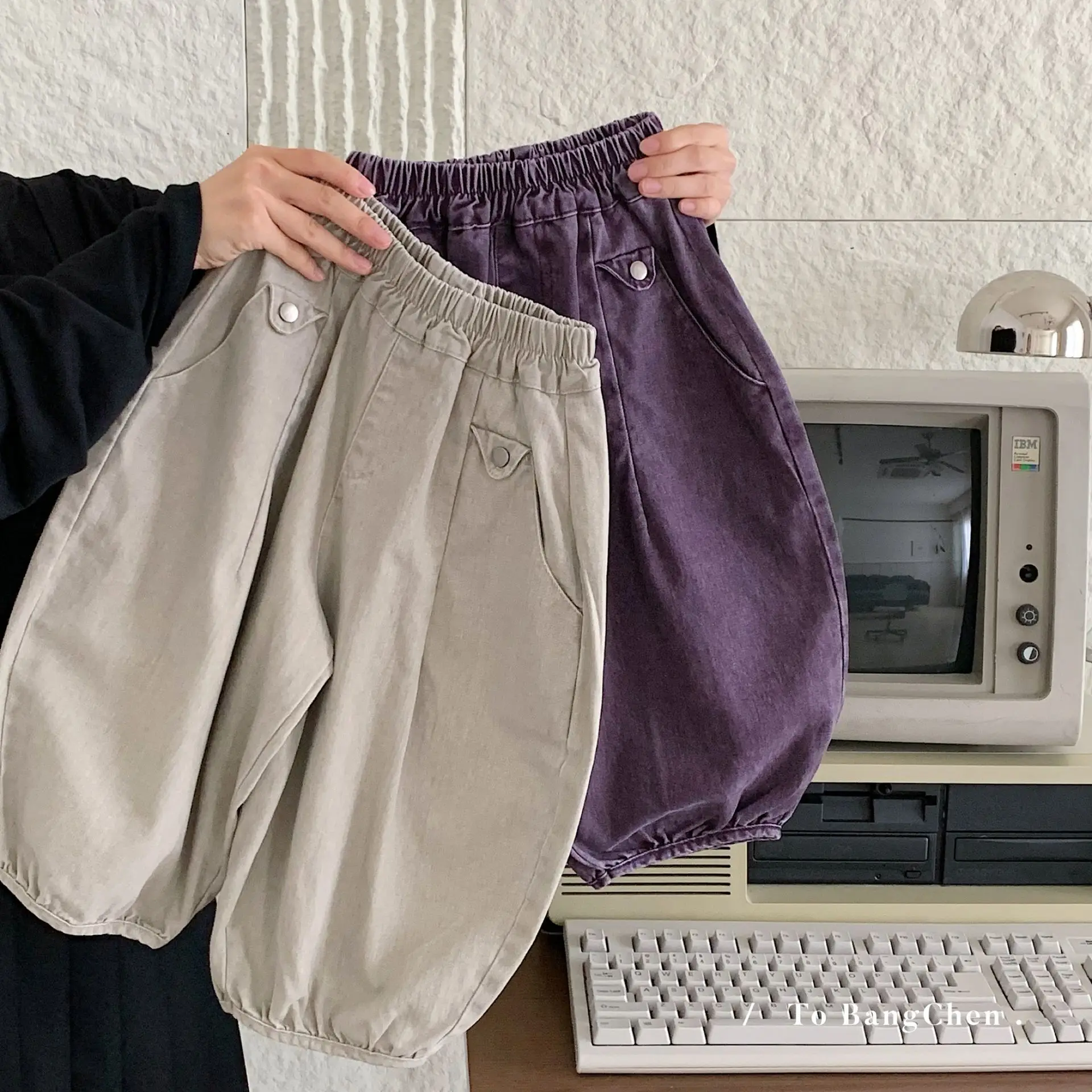 

Children's Pants 2025 Autumn New Korean Version of Boys and Girls Loose Solid Color Casual Pants Versatile Children's Pants