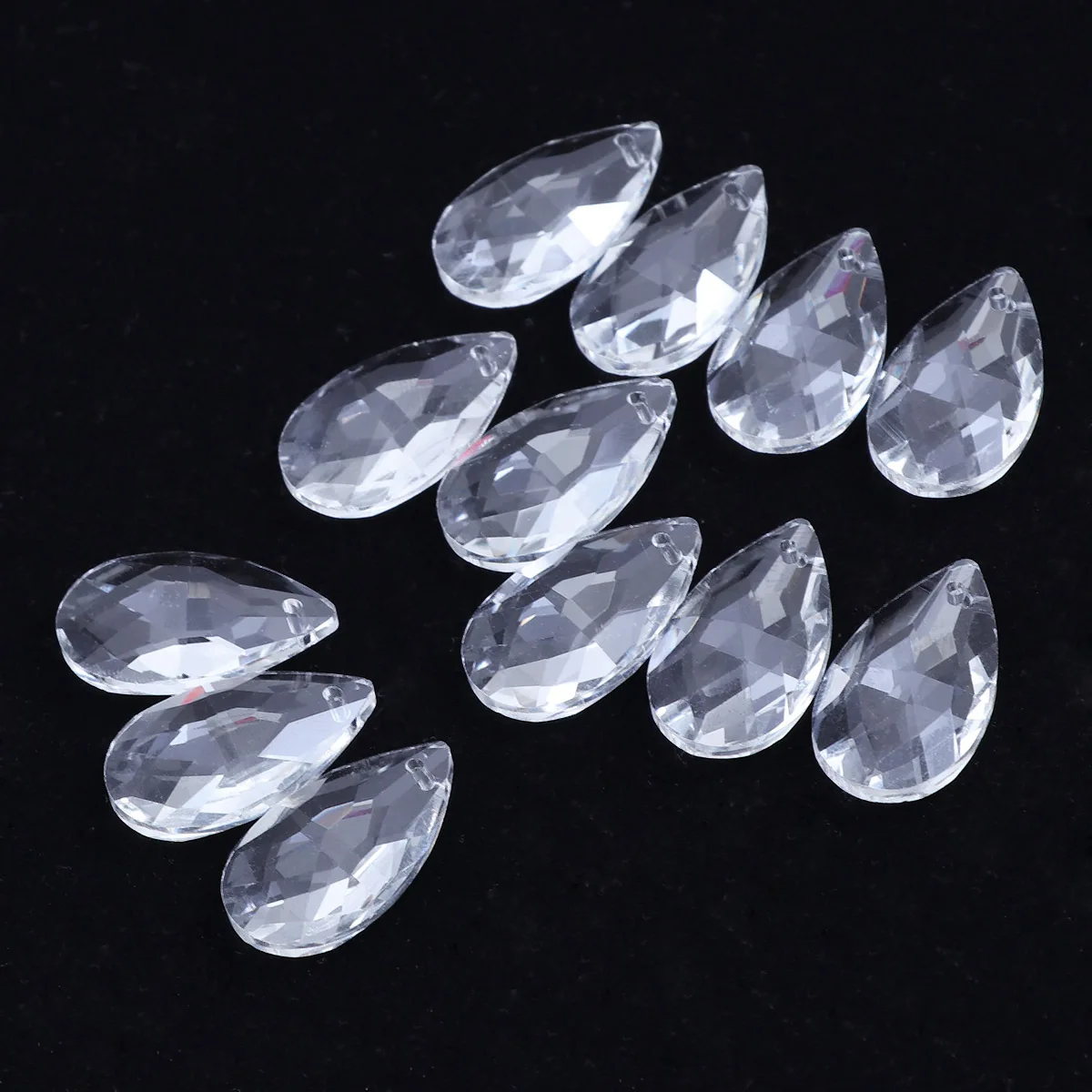 

12Pcs Clear Glass Chandelier Prisms Pendants 28mm Crystal Reflective Hanging Crystals Wedding Display Curtain Ornament