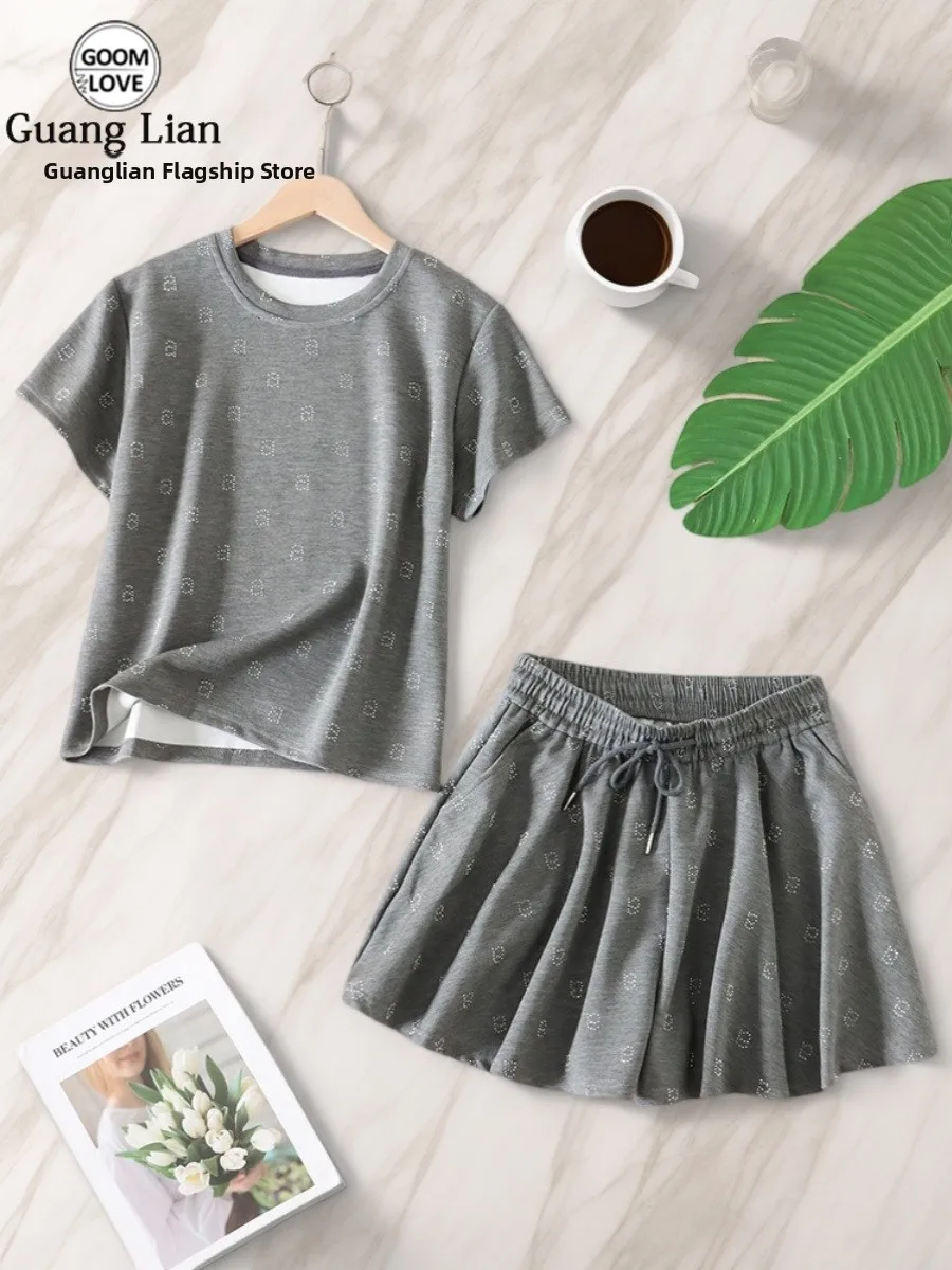 

Summer 2026 Women's Loose Faionable ort Sve T-irt Set Elastic Waist orts Outfit Trendy round Ne Casual Wear