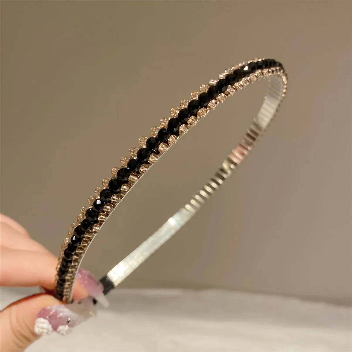 New high-end women\'s crystal headband elegant and fashionable girl rhinestone hair accessories spring and summer outing headband