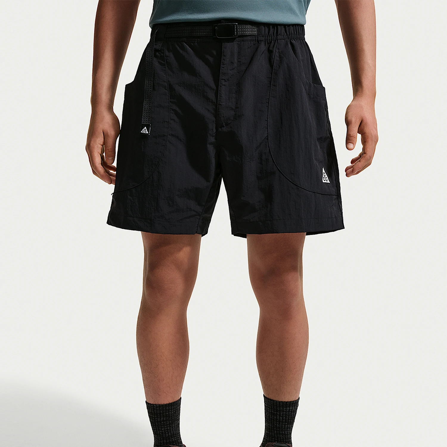 Nike genuine ACG men's outdoor sports waterproof and durable loose shorts IF0894-010