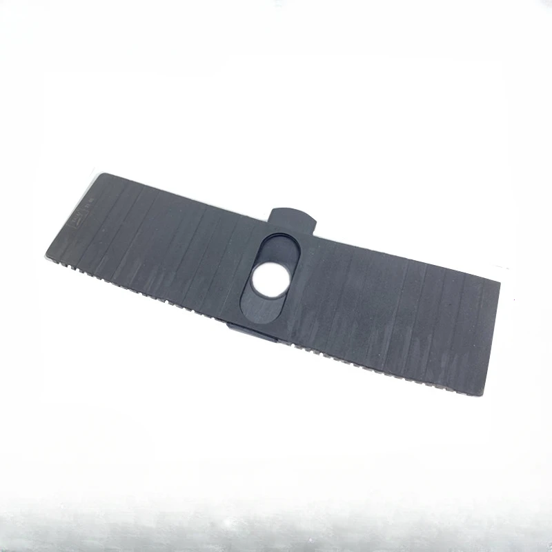 Suitable for 05-14 classic Focus automatic wave shift lever dust-proof hanging gear strip shift chute dust cover