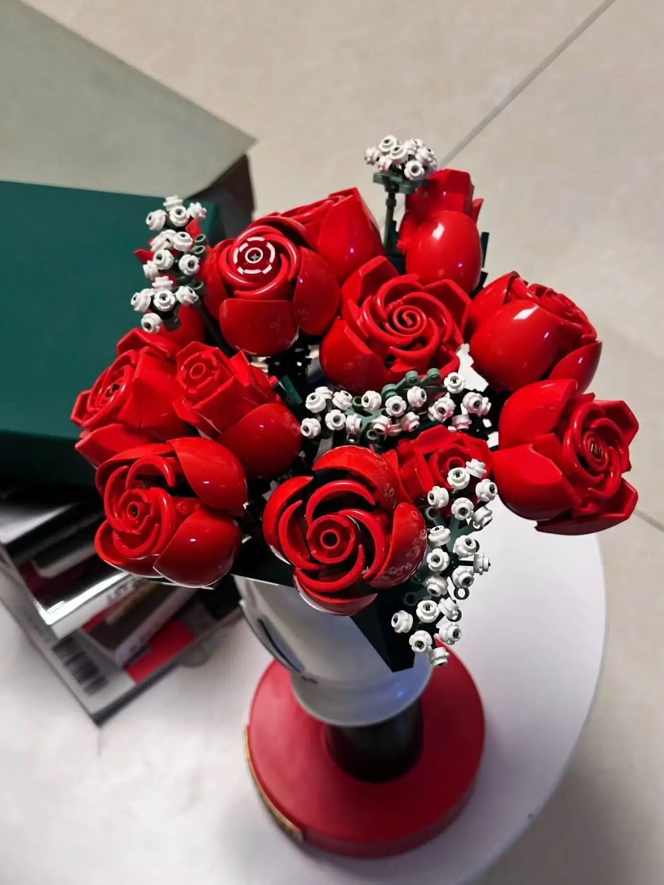 2025年新作 10313 10328 ローズブーケ組み立てキット、植物の家の装飾、女の子のロマンチックな誕生日プレゼントに最適