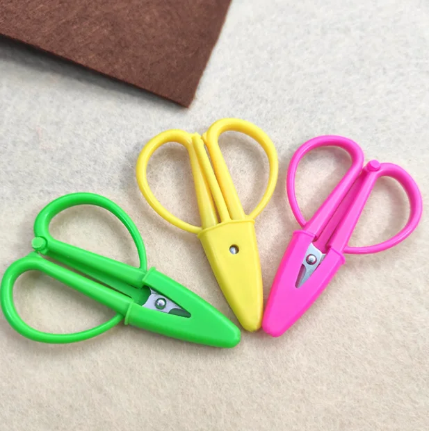 1PCS Household Hand-cut with Cap Safety Scissors Mini Small Scissors Mini Portable Thread Head Cut Embroidery Scissors