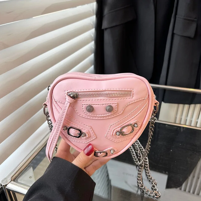 Fashionable Love Shape Rivet Chain Loker Bag Casual Trendy Cool All-match Shoulder Bag Crossbody Handbag 2023Trend Lipstick Tote