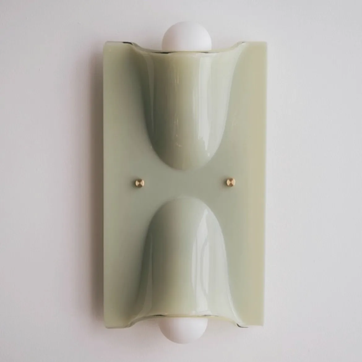 Single-head Wall Light Green Retro Living Room Background Wall Stairs Lamp LED Colorful Bedroom Bedside Lamp