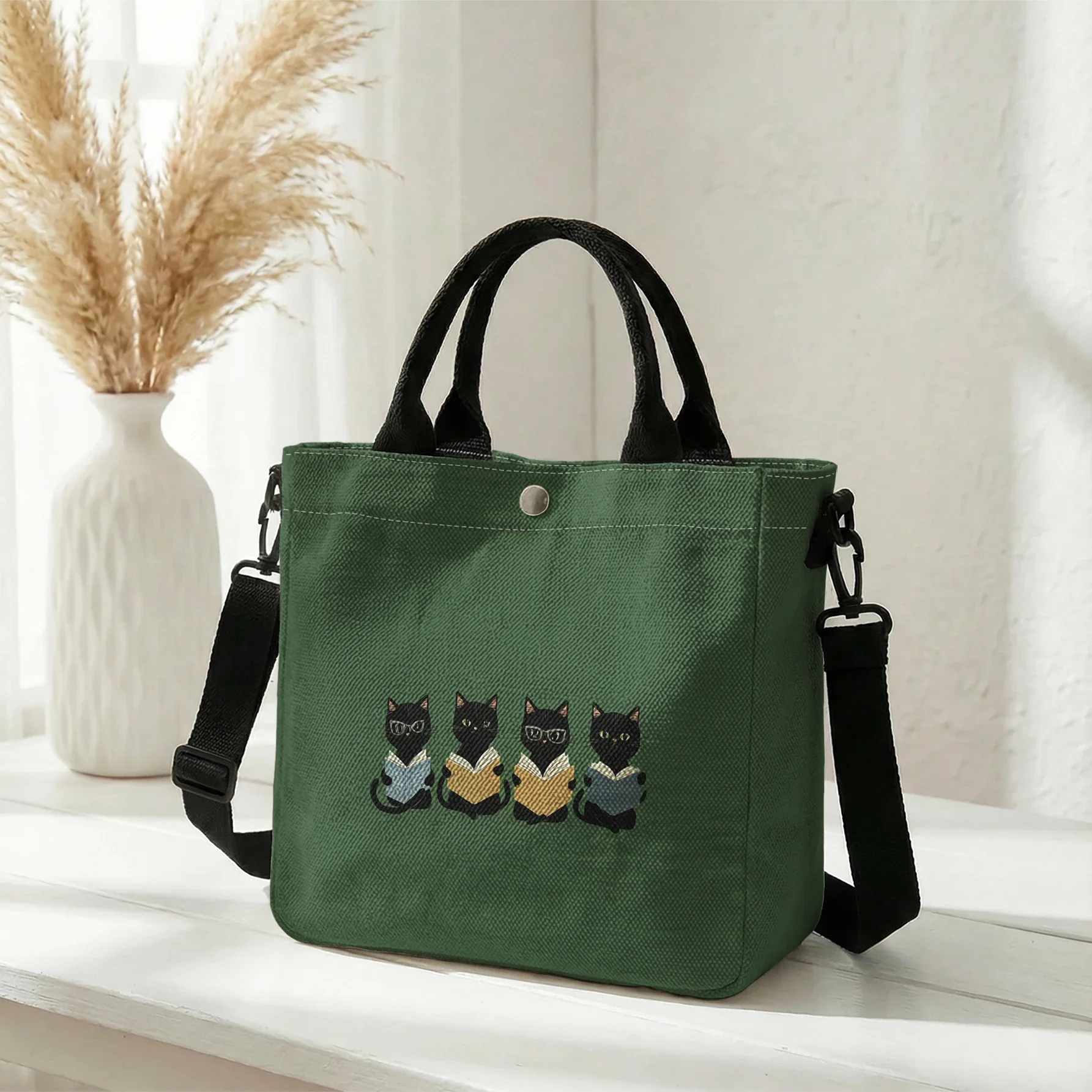 Reading Black Cats Print Tote Bag, Detachable Strap Crossbody Handbag For Daily Work Shopping