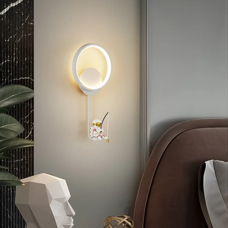 الحديثة الحد الأدنى الإبداعية الكرتون رائد الفضاء وحدة إضاءة LED جداريّة مصباح غرفة نوم السرير غرفة الأطفال دراسة تركيبة إضاءة الزخرفية #2