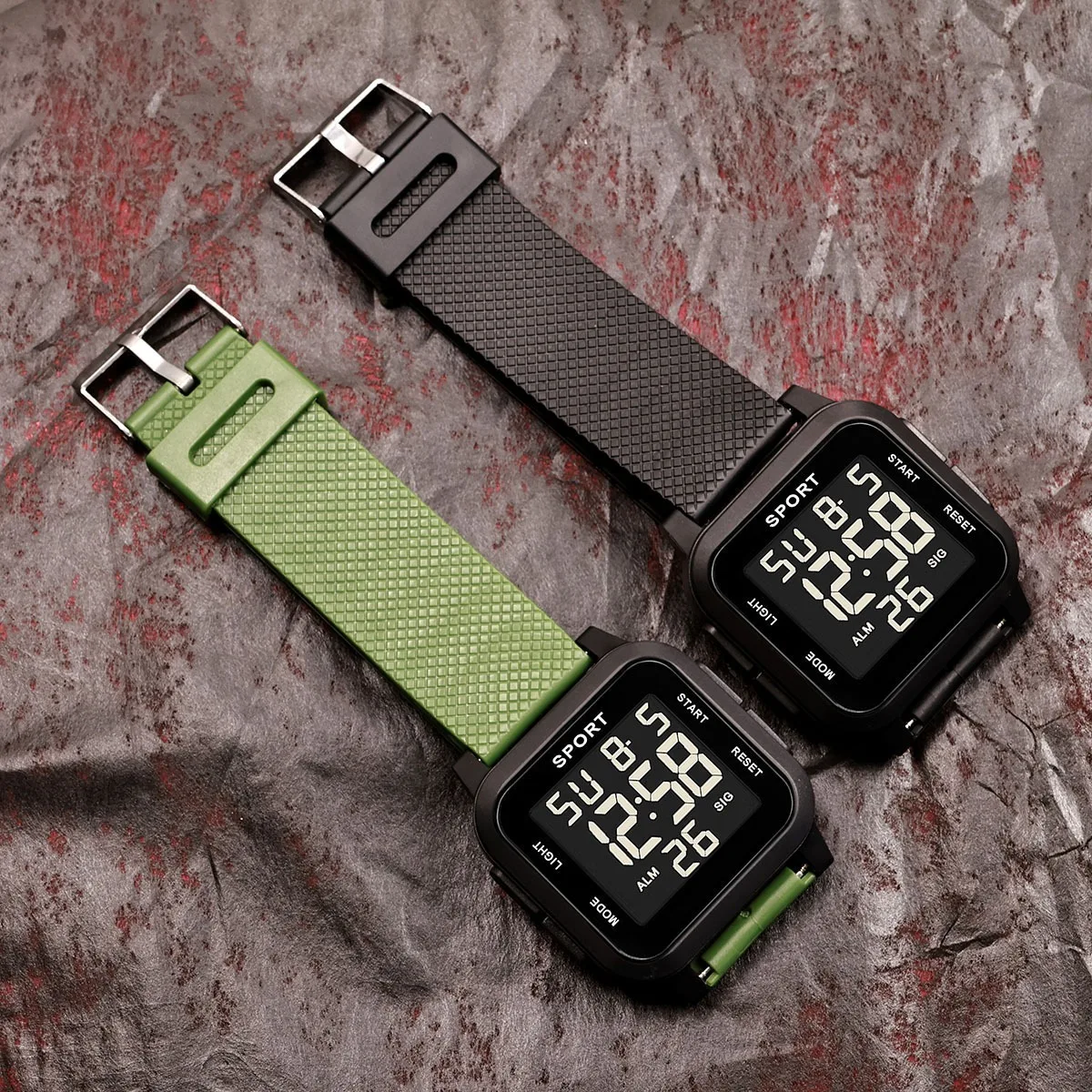 ساعة يد رقمية للأطفال مقاومة للماء إلكترونية عسكرية للأولاد في سن المراهقة ساعة منبه رياضية خارجية متعددة الوظائف LED