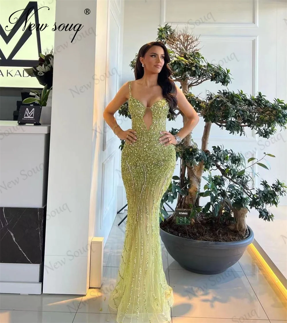 Haute Coutures Green Mermaid Prom Dress With Feathers Cape 2024 Arabic Beaded Bithday Engagement Dress Cocktail Party Gowns Robe