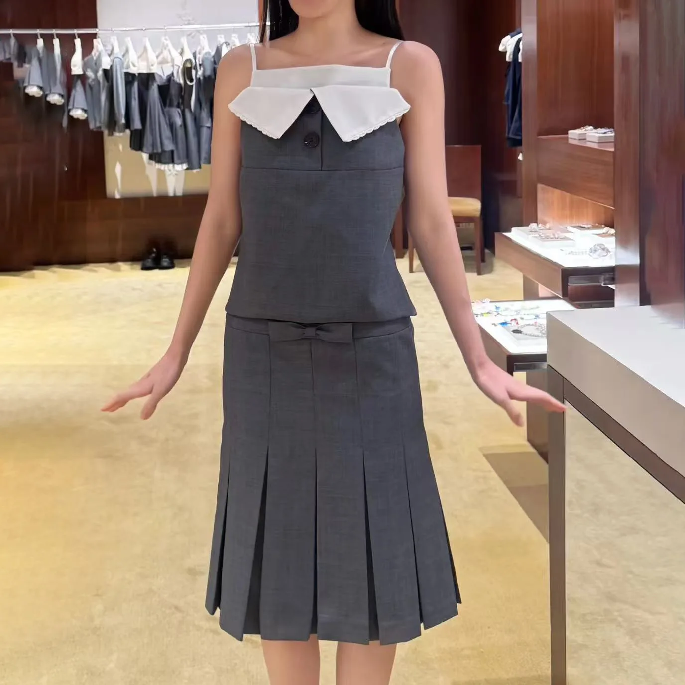 

2025 New lectual Sle Two-Piece Suit Cotton Blouse with Fake Collar And Strap Floral Women's Profional Skirt Set