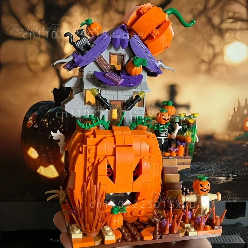 

New Halloween Series Building Blocks Pumpkin Vampire House Assembles Toy Models Desktop Decoration Children's Halloween Gifts
