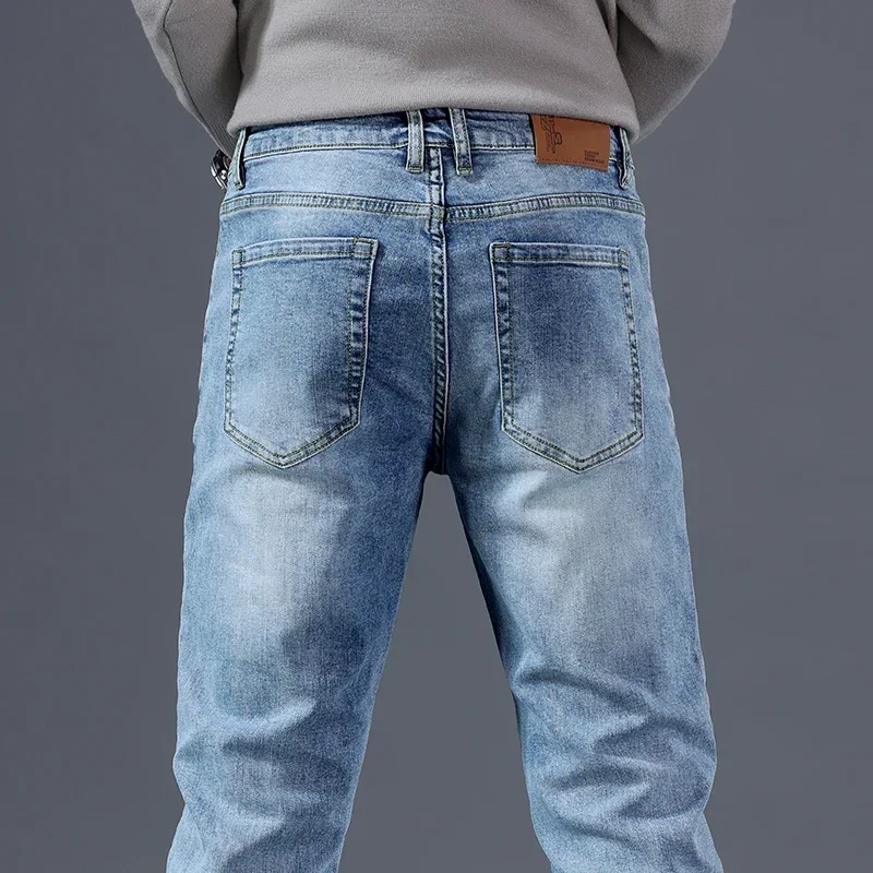 Jeans en denim bleu clair pour hommes, vêtements d'automne, mode plissée, poche rétro, pantalon skinny, haute qualité, 28-40