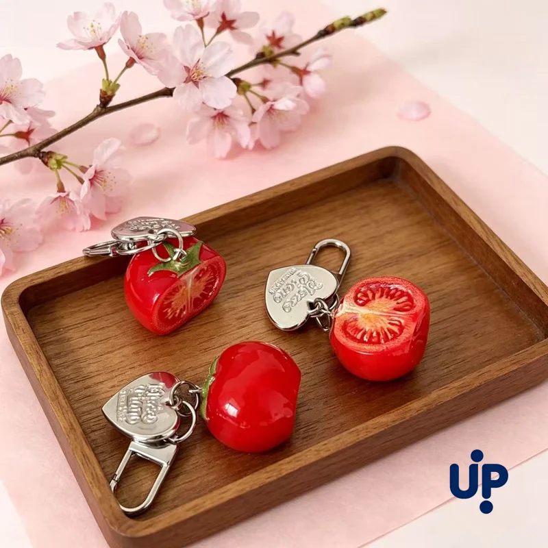 3D Red Tomato Keychain Resin Fruit Charm Cute Pendant for Phone Case/Bag Ideal Birthday Gift for Women And Girls