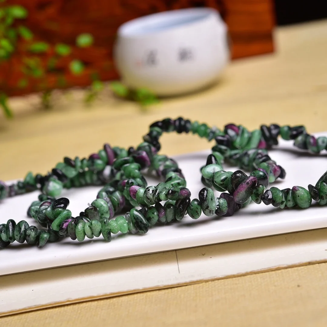 1 قطعة سوار الحصى الكريستال الطبيعي ، سوار اليشم الحصى الياقوت الطبيعي مع حجر سحق غير منتظم ، سوار الموضة