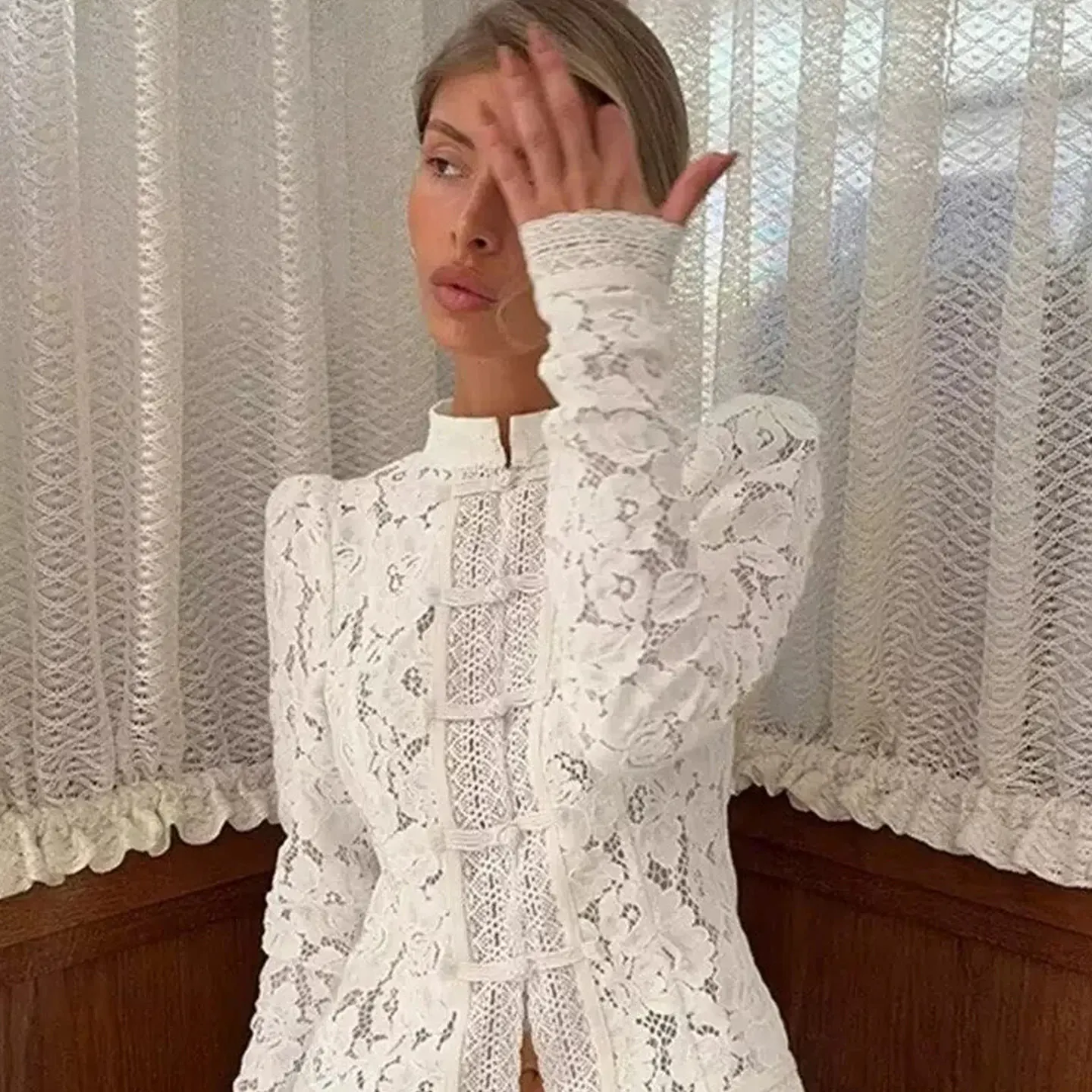 Winter nieuwe dames casual lange Sve opstaande kraag kant haak borduurwerk irt top polyestervezel dun pe dagelijks gebruik dichtgeknoopt