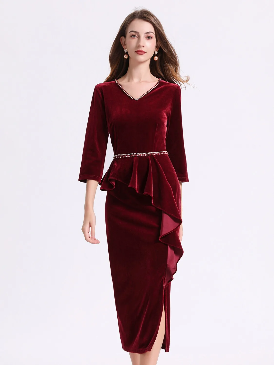 

5xl 4xl 3xl Dress Vestidos De Fiesta 2023 Autumn Winter Party Cocktail Women V-Neck Crystal Beading 3/4 Sleeve Midi Velvet Dress