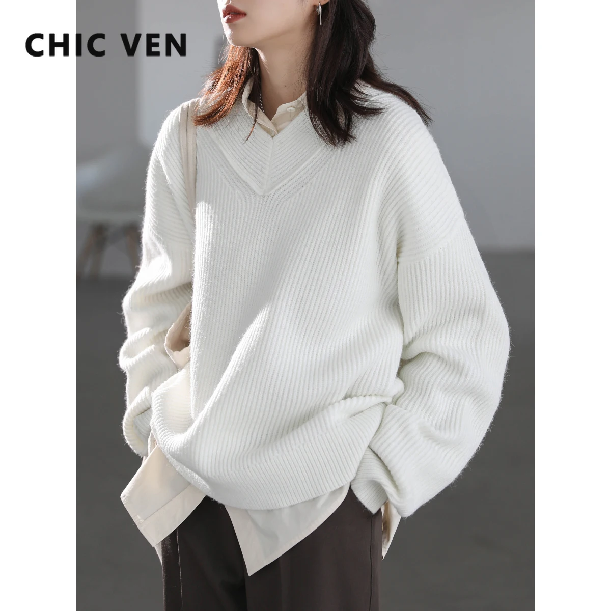 

CHIC VEN Women's Sweaters Pullover Stripe V-neck Loose Knitted Sweater Long Sleeve Thick Coat Office Lady Autumn Winter 2022