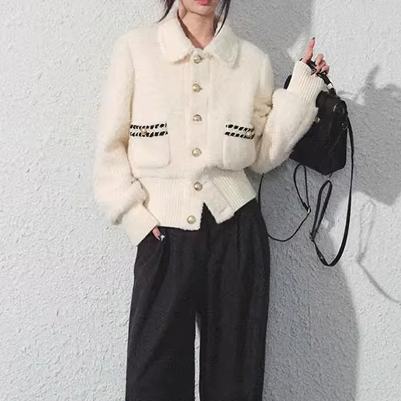Wool High Waist Cinching Fragrant Jacket Women AutumnWinter Short Simple Long Sleeved Coats
