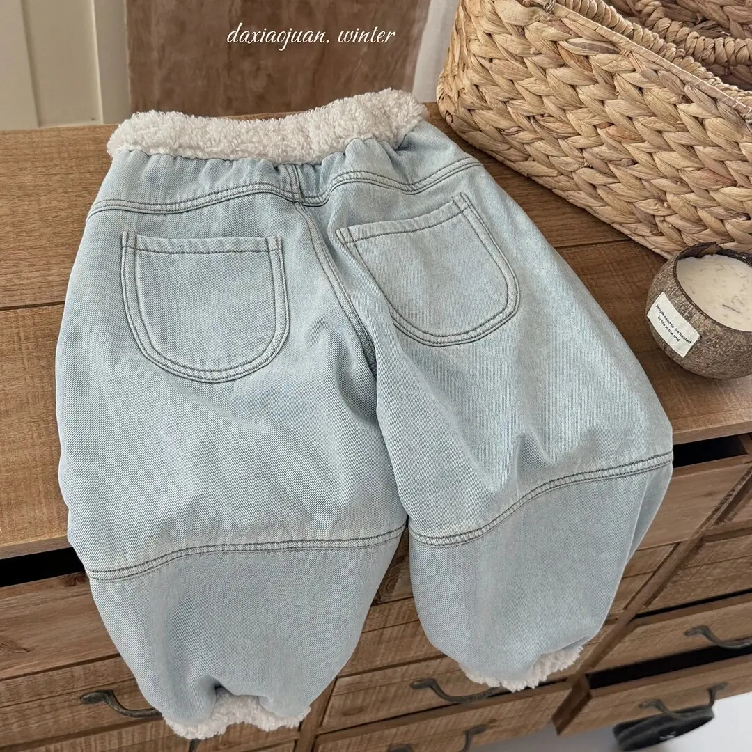2026 Kids Fleece Jeans Winter Boys Girls Thick Warm Integrated Sherpa Stylish Casual Warm Pants Trendy