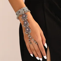 Ethnic Silver Color Carved Flower Bracelet Bangles in chain link Rings Girls Retro Pink Crystal Geometric Tassel Banquet Jewelry