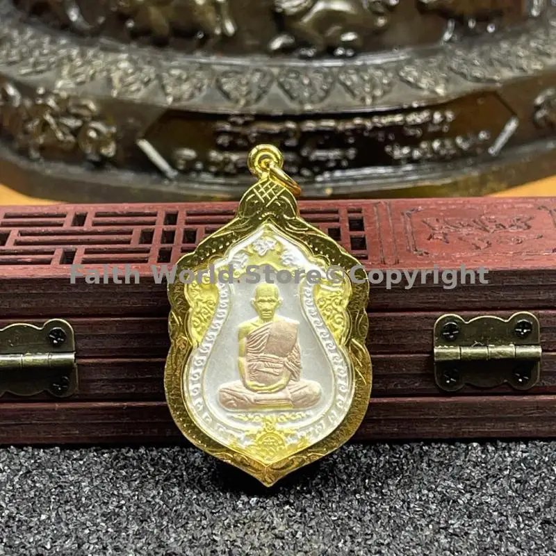 

2024 TOP good Thailand temple famous Wat Tako LP ROY Wealth Luck buddha card Amulet Pendant Recruiting money Bless safe talisman